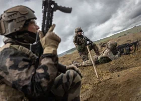 В Совфеде объяснили, зачем финская армия проводит опасные маневры у российских границ