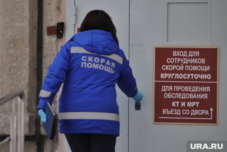 Фельдшера курганской больницы уволили за вынужденный прогул