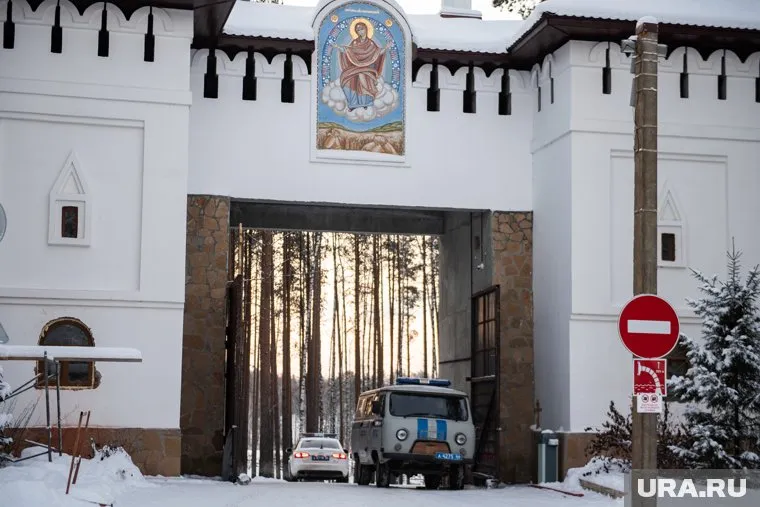 Сторонники опального старца вновь продемонстрировали свою мощь