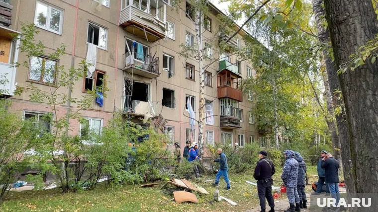 На территории дома введен режим ЧС