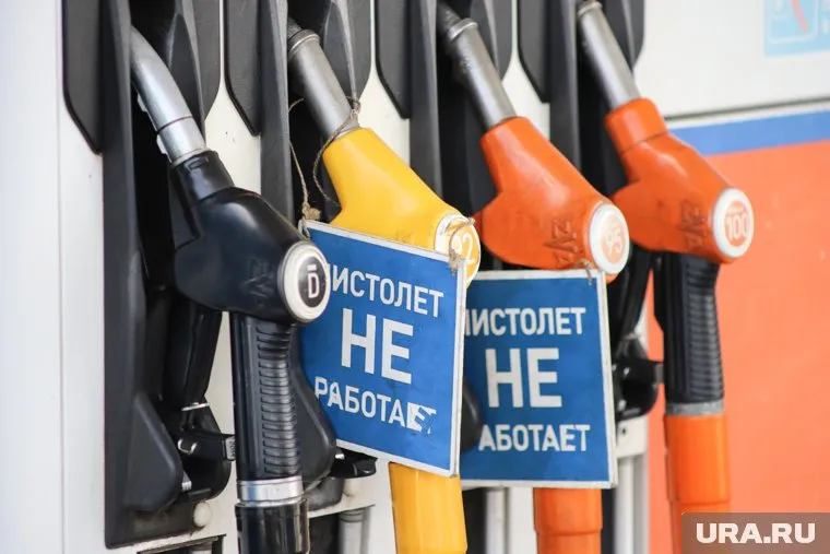 Заградительная пошлина приведет к дефициту бензина и дизеля в РФ, сказал Александр Дюков