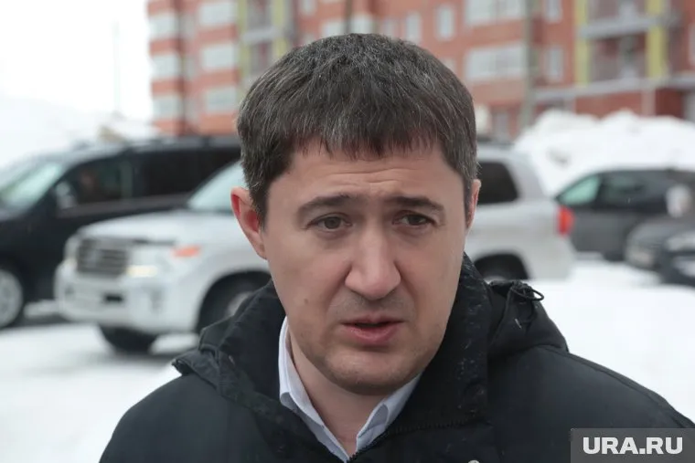 Убрать снег с улиц быстро невозможно, говорит Махонин