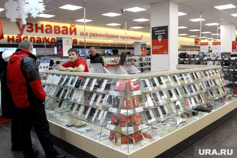 Сотрудники сетуют на увольнение 35 коллег в магазинах «М.Видео» в Екатеринбурге