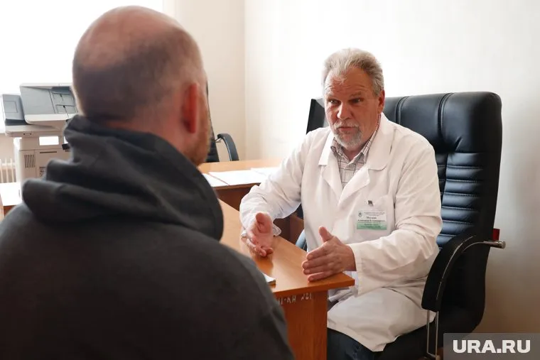 Психотерапевт Александр Мездрин работает с участниками СВО в госпитале для ветеранов в Кургане