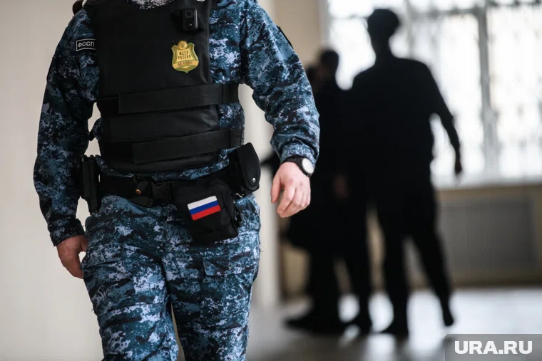 Беглеца с сыном объявили в розыск приставы