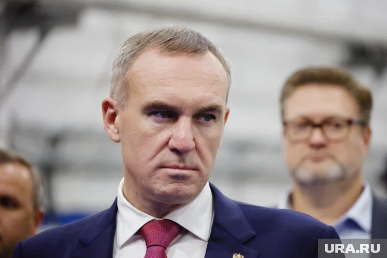 Губернатор ХМАО Руслан Кухарук намекнул лидеру югорских коммунистов на недостаточную налоговую грамотность