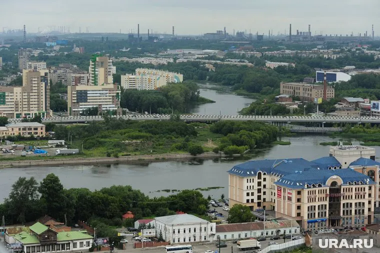 На этом месте появится кусочек Испании. Или Португалии