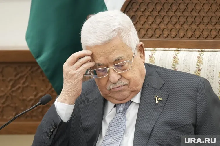 Из-за совершенного нападения погиб охранник Махмуда Аббаса