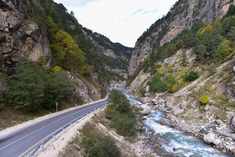 Ингушетия. Горы., река, горы, дорога