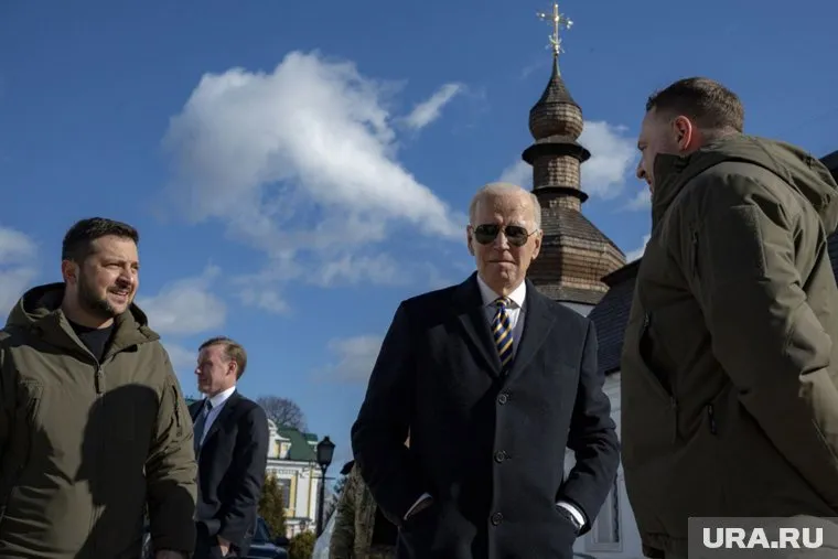 Байден и Зеленский встретились во Франции (архивное фото)