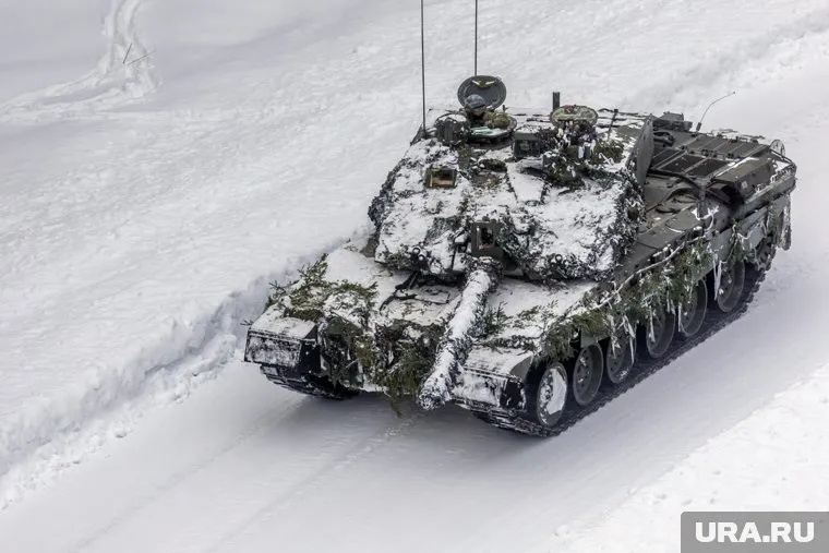 ВСУ вынуждены экономить из-за острой нехватки снарядов, пишет NYT