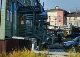 Обманутый выпускник курганского интерната остается без жилья