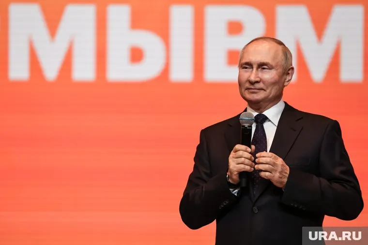 Владимир Путин посетил Севастополь 18 марта