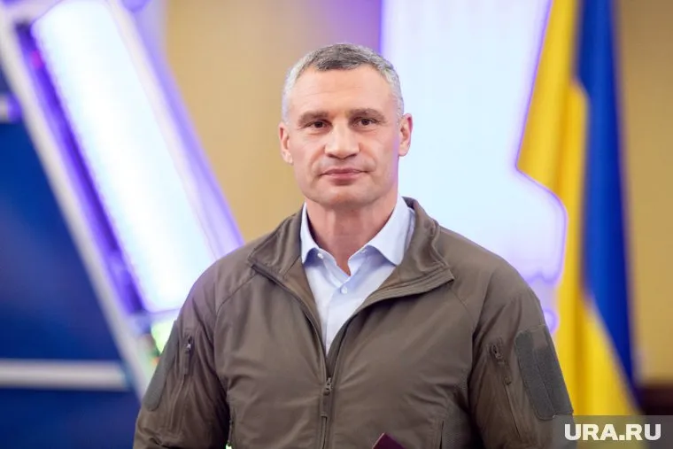 Дети Виталия Кличко отдыхают и учатся в США