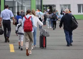 Почему россияне не могут позволить себе отпуск с детьми 