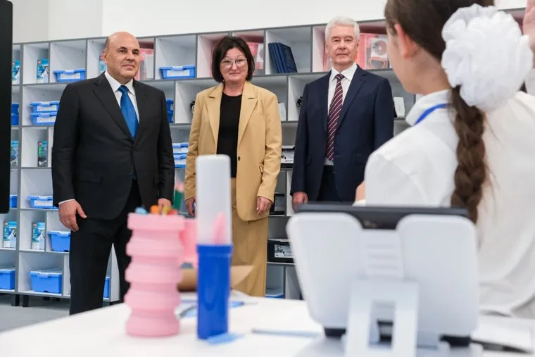 1 сентября М.В. Мишустин посетил школу 1579. Москва