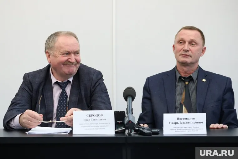 О причинах закрытия рассказал замглавы Кургана Игорь Постовалов (справа)