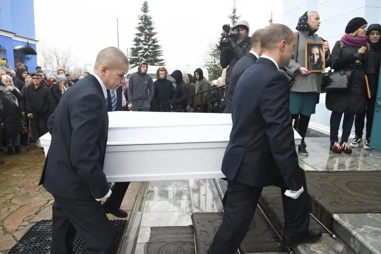 Прощание с Ксенией Каторгиной в Каменск-Уральске. Екатеринбург