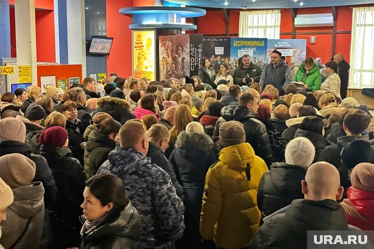 Курганцы занимали очередь с 2-х часов ночи