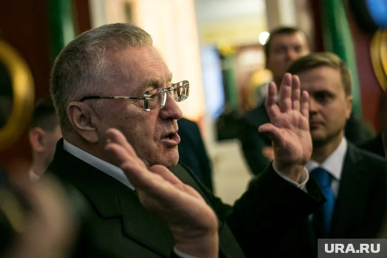 Только два политика имеют решающее влияние в стране, считает он