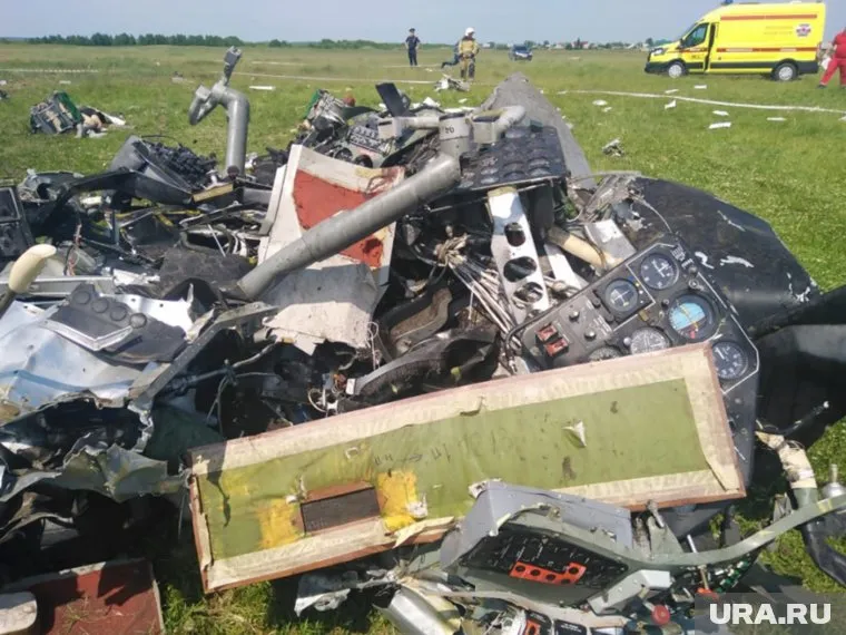 На месте ЧП работают следственная группа и спасатели