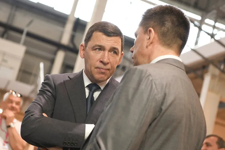 ИННОПРОМ-2024: проход Евгения Куйвашева по стендам первого павильона. Екатеринбург