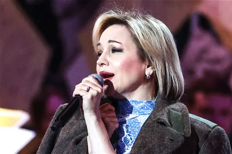 Буланова отметила свое желание быть независимым артистом