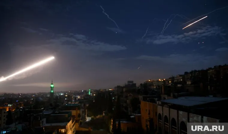 ХАМАС совершил мощную ракетную атаку на Ашкелон