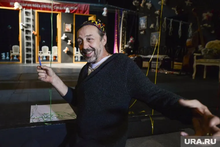 Поклонники уверили Коляду, что пенсия «хорошая»