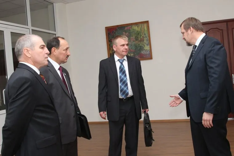 Комиссия по выборам сити- менеджера
Курган, кандидаты в сити менеджеры