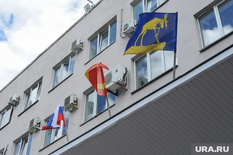 За пост главы администрации соперничают четыре претендента