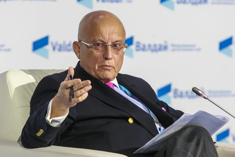 Дискуссионный клуб "Валдай". Первый День. Красная Поляна, караганов сергей