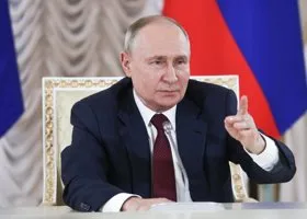 Кого и как поблагодарил Путин в своем послании