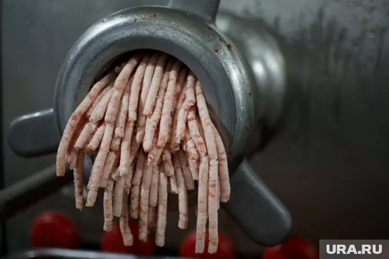 Эксперты «Росконтроля» исследовали пять марок куриного фарша