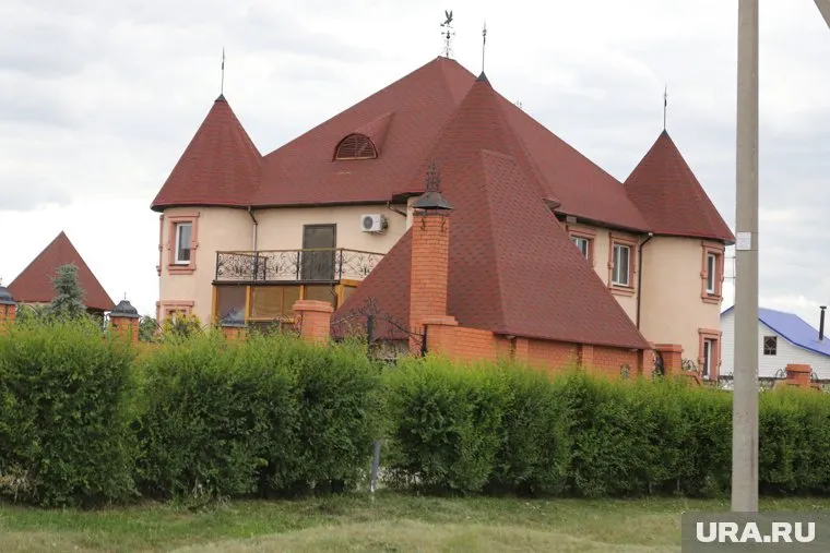 С начала майских праздников в Екатеринбурге подорожали загородные объекты на 700 тысяч рублей