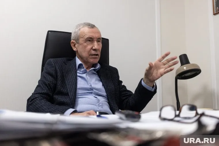 Под закон об иностранных агентах попадают лишь те, кто находится под иностранным влиянием за рубежом, заявил Климов