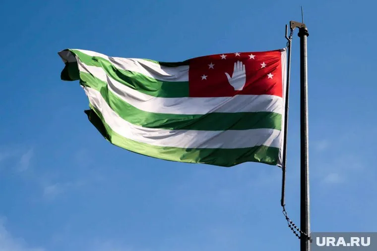 В Абхазии продолжаются протесты оппозиционеров