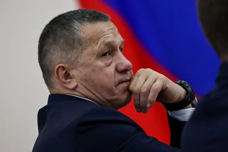 Михаил Мишустин во время посещения Якустка. Якутск