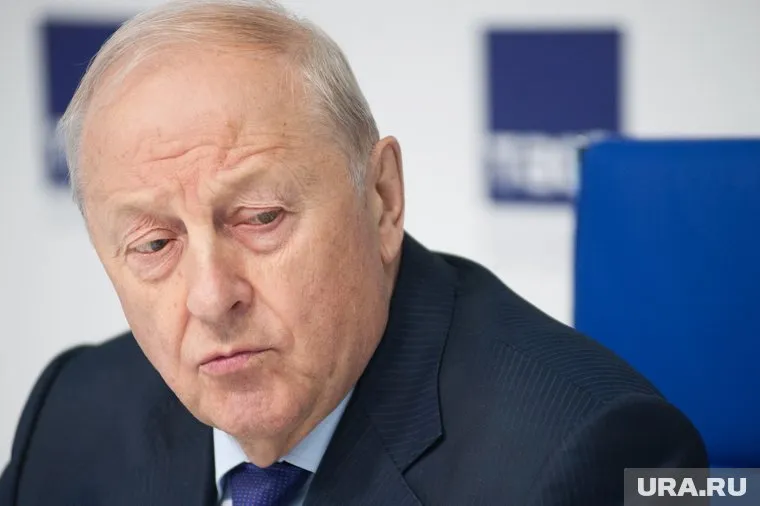 Эдуард Россель рассказал о своей любви к учебе