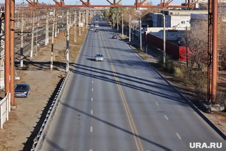 На Некрасовском мосту открыли четыре полосы движения