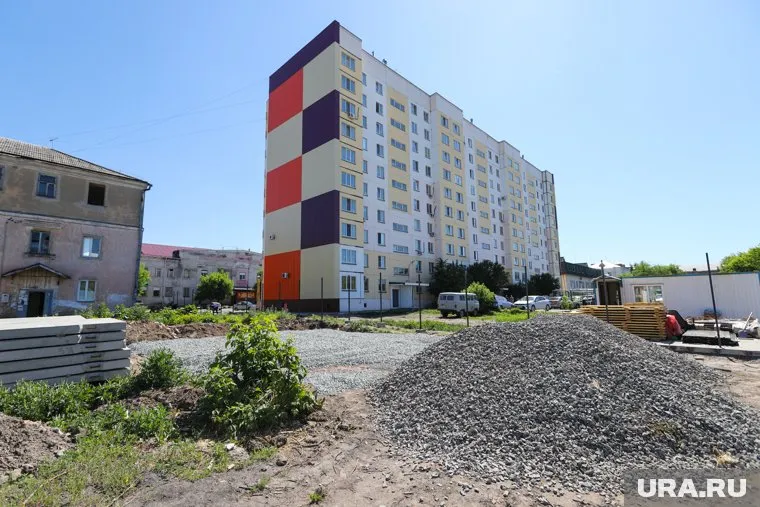 В Кургане на улице Коли Мяготина строят новые многоквартирные дома