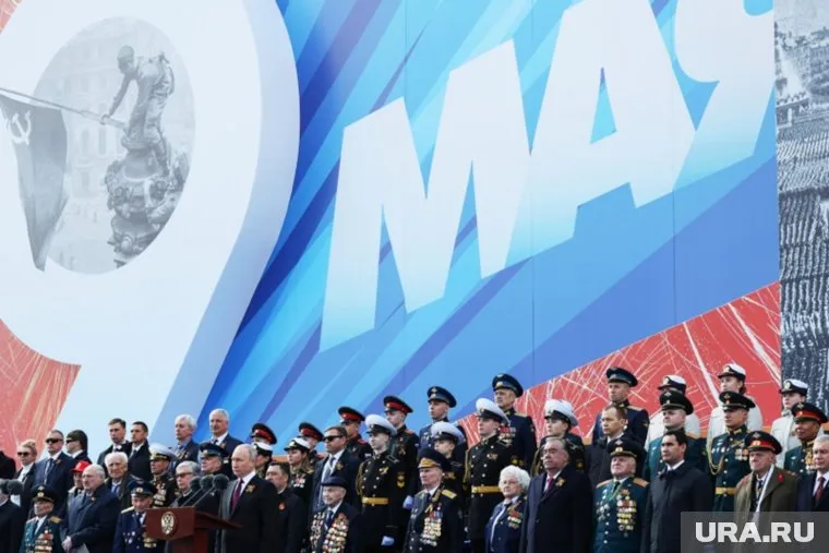 Путин выступил на параде Победы на Красной площади
