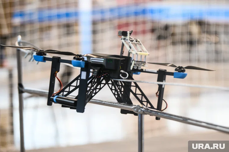 Более 100 местных педагогов прошли обучение для подготовки юных пилотов