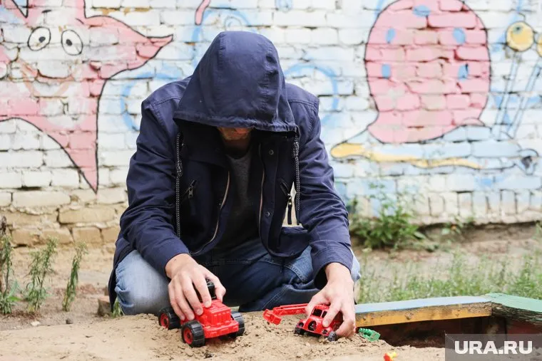 Житель уральской столицы, которого задержали по подозрению в педофилии, писал книгу