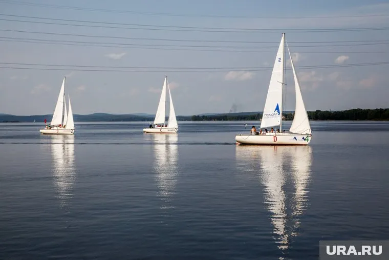 Яхту раскрасят по мотивам сказок Бажова