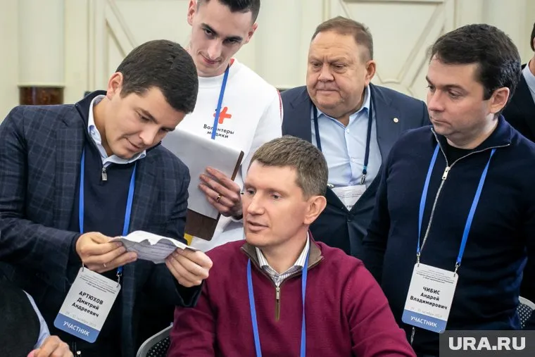 Два дня губернаторы в уникальной форме участвовали в мозговом штурме о проблемах медицины