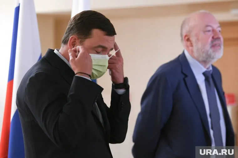 Официально масочный режим отменяется 4 июня