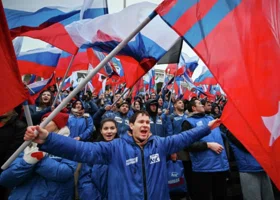 От Кремля до регионов: как День народного единства объединил россиян. Фоторепортаж