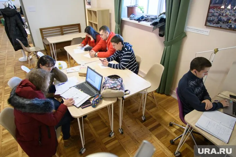 Студенты вуза учатся удаленно