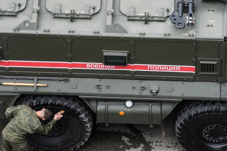 Парад Победы и акция "Бессмертный полк". Екатеринбург